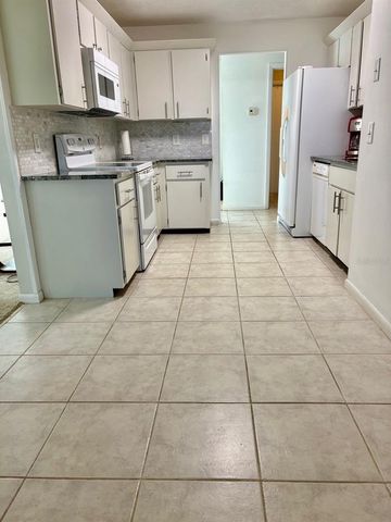 21425 SW PLANTATION STREET, Dunnellon, FL 34431