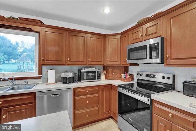 16 MT WILSON RD, Lebanon, PA 17042