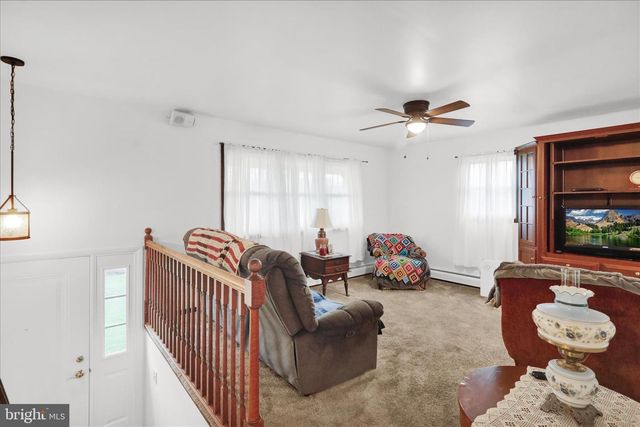 16 MT WILSON RD, Lebanon, PA 17042