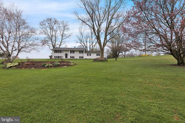 16 MT WILSON RD, Lebanon, PA 17042