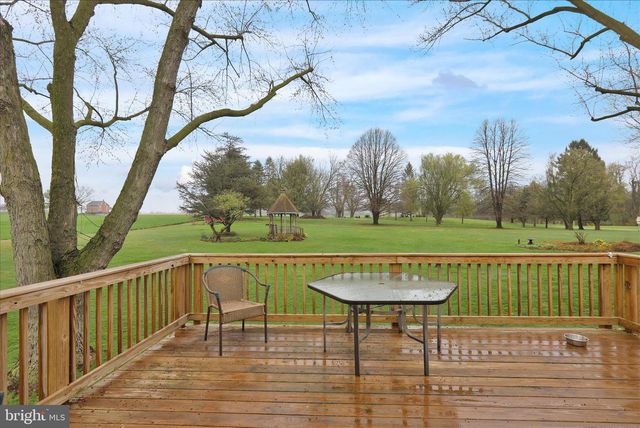 16 MT WILSON RD, Lebanon, PA 17042