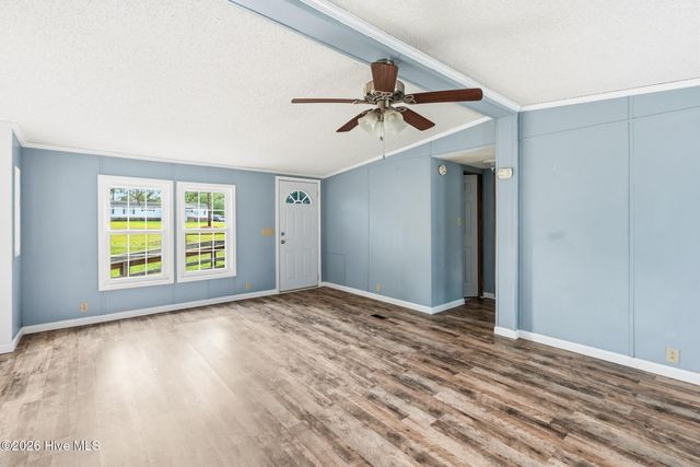 136 Driggers Drive, Hamlet, NC 28345