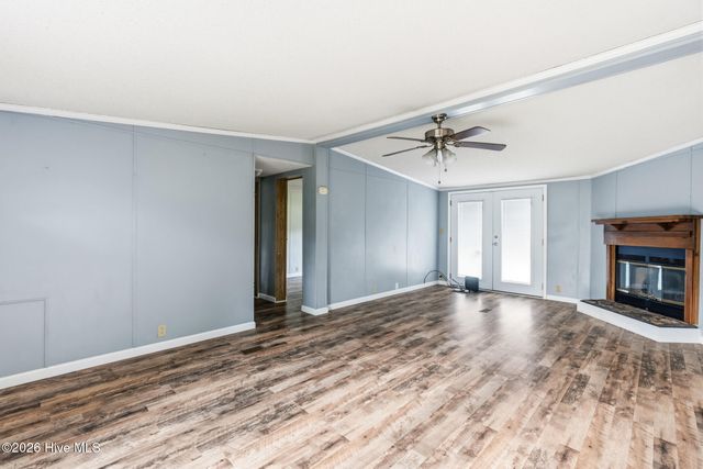 136 Driggers Drive, Hamlet, NC 28345