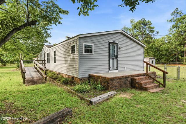 136 Driggers Drive, Hamlet, NC 28345
