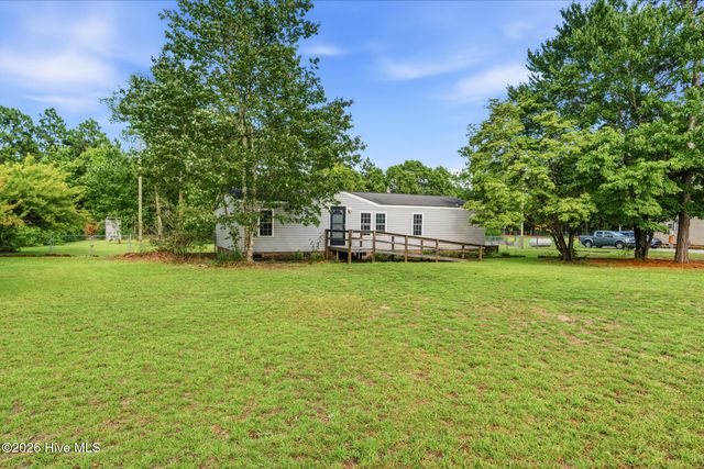 136 Driggers Drive, Hamlet, NC 28345