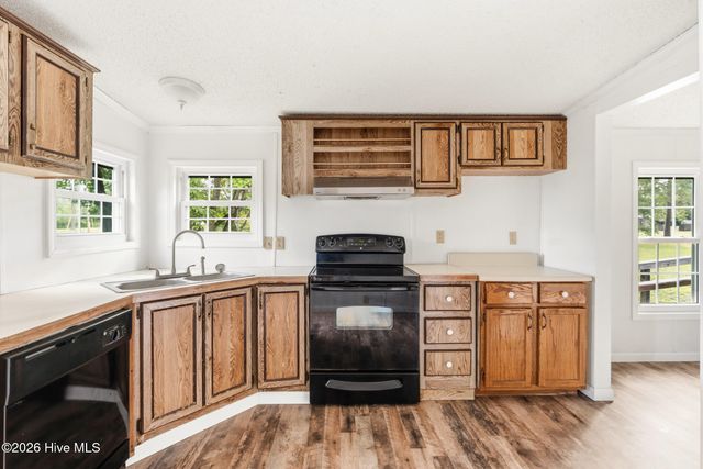 136 Driggers Drive, Hamlet, NC 28345