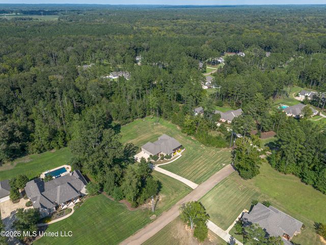 520 Viewpointe Way, Clinton, MS 39056