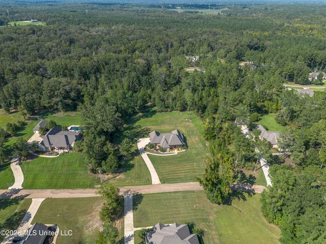 520 Viewpointe Way, Clinton, MS 39056