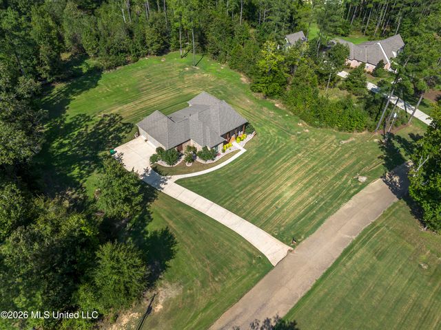 520 Viewpointe Way, Clinton, MS 39056