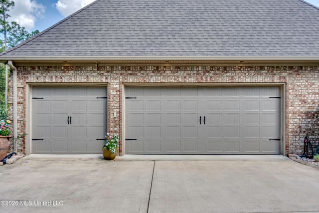520 Viewpointe Way, Clinton, MS 39056