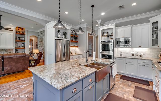 520 Viewpointe Way, Clinton, MS 39056