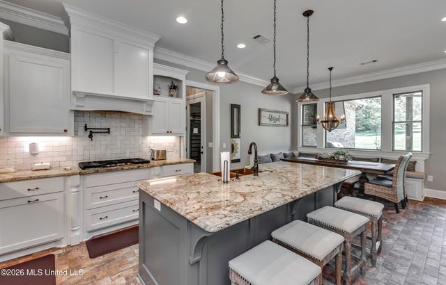 520 Viewpointe Way, Clinton, MS 39056