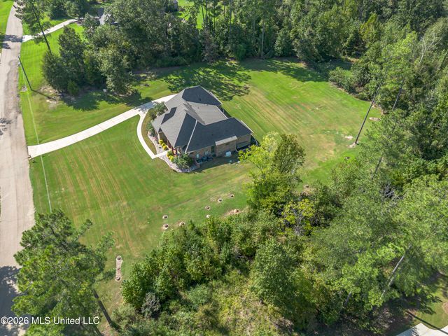 520 Viewpointe Way, Clinton, MS 39056