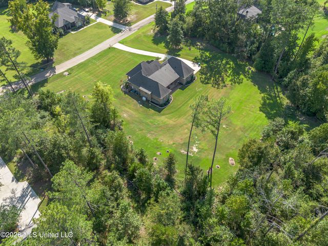 520 Viewpointe Way, Clinton, MS 39056