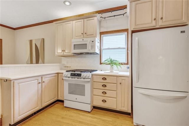 2116 Heritage Heights, Decatur, GA 30033