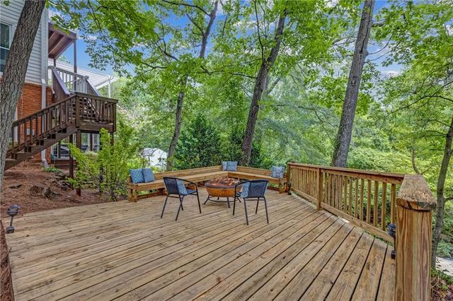 2116 Heritage Heights, Decatur, GA 30033