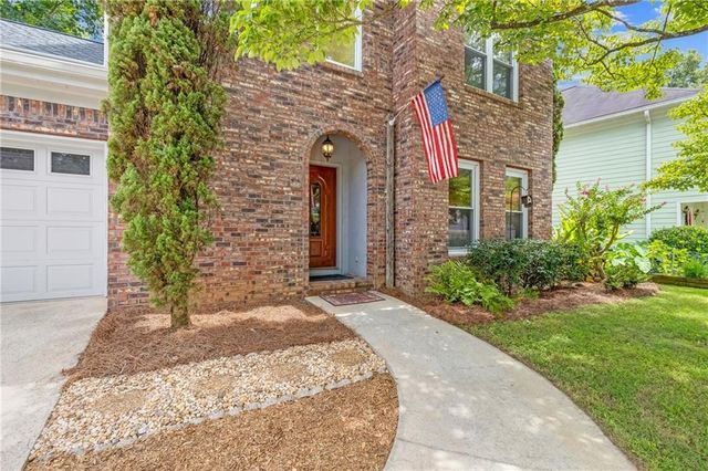 2116 Heritage Heights, Decatur, GA 30033