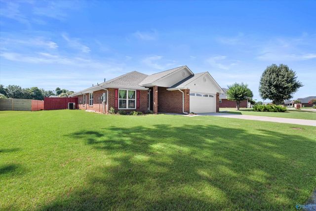 118 Herrick Drive, Huntsville, AL 35824