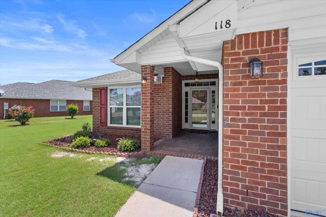 118 Herrick Drive, Huntsville, AL 35824
