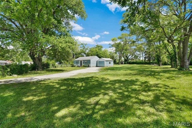 2724 Camp Jackson Road, Cahokia, IL 62206