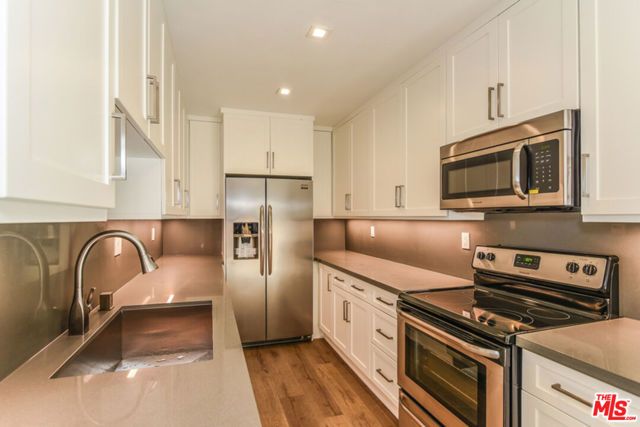 610 N orlando 105, West Los Angeles (los Angeles), CA 90048
