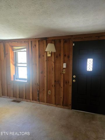 152 Batley Loop Rd, Clinton, TN 37716