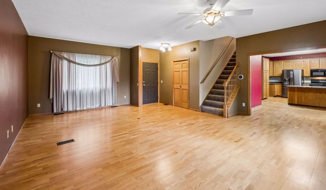 19215 English Avenue, Farmington, MN 55024