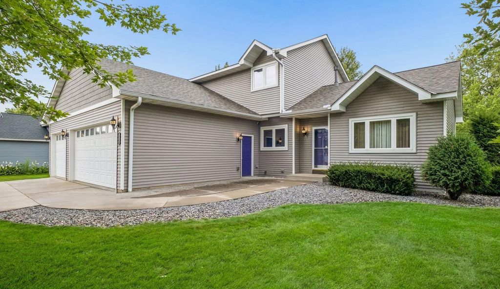 19215 English Avenue, Farmington, MN 55024 — photo 3