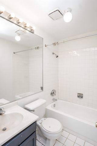 5317 N KENMORE Avenue 2A, Chicago, IL 60640