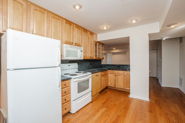 5317 N KENMORE Avenue 2A, Chicago, IL 60640