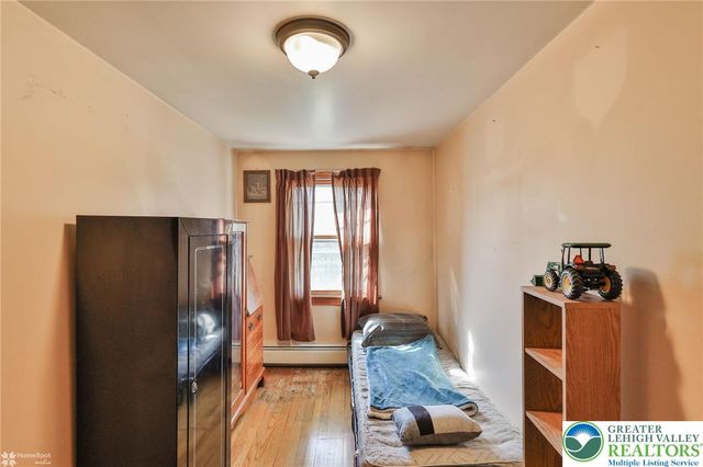429 Monocacy Drive, Moore Twp, PA 18014