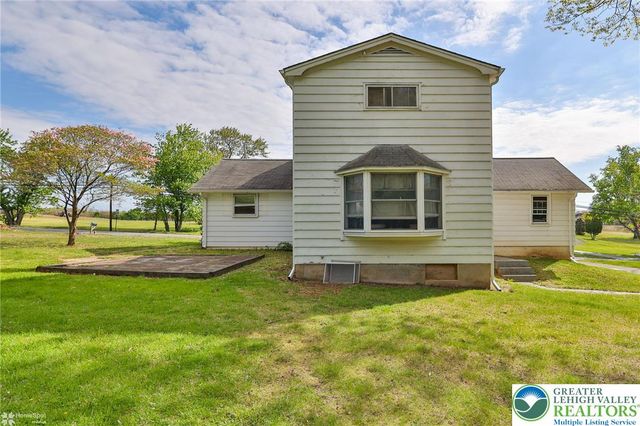 429 Monocacy Drive, Moore Twp, PA 18014