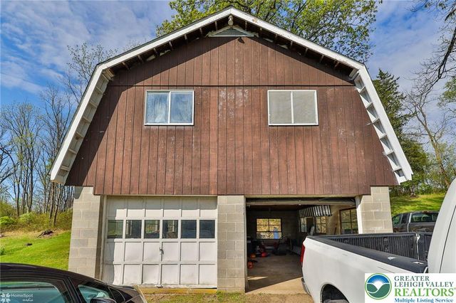 429 Monocacy Drive, Moore Twp, PA 18014