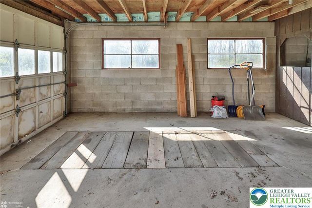 429 Monocacy Drive, Moore Twp, PA 18014