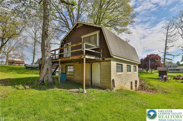 429 Monocacy Drive, Moore Twp, PA 18014
