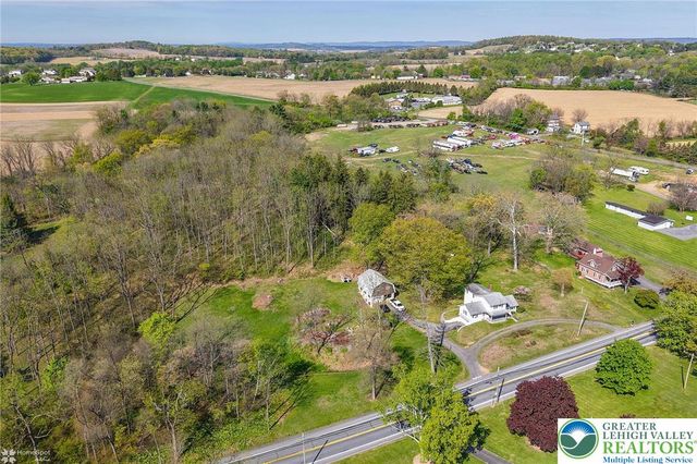429 Monocacy Drive, Moore Twp, PA 18014