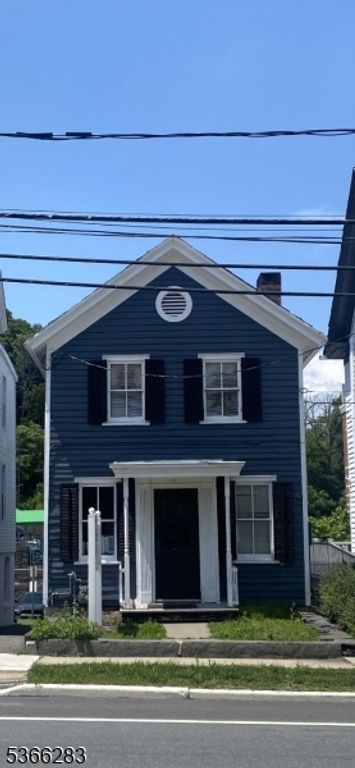 51 High St, Newton Town, NJ 07860