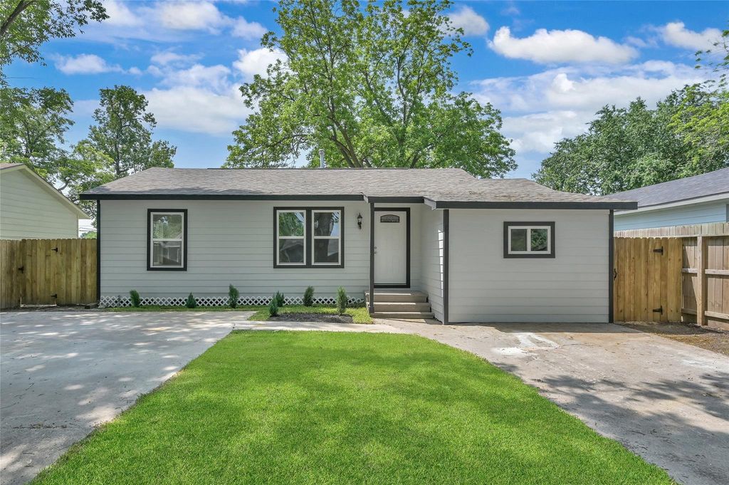 2826 Hopper Road, Houston, TX 77093