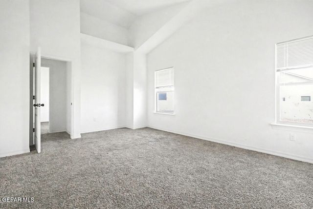 13849 Summer Story Avenue, Horizon City, TX 79928