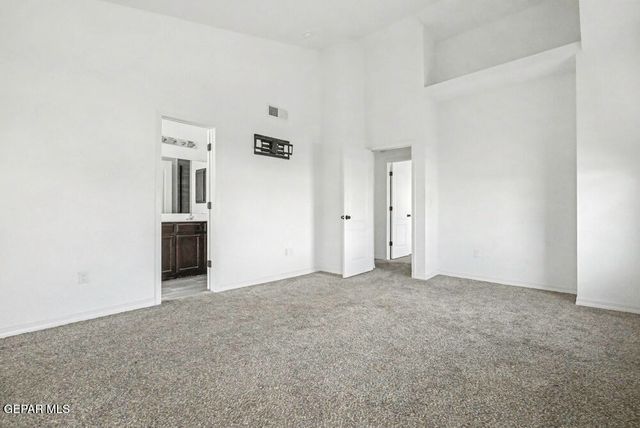 13849 Summer Story Avenue, Horizon City, TX 79928