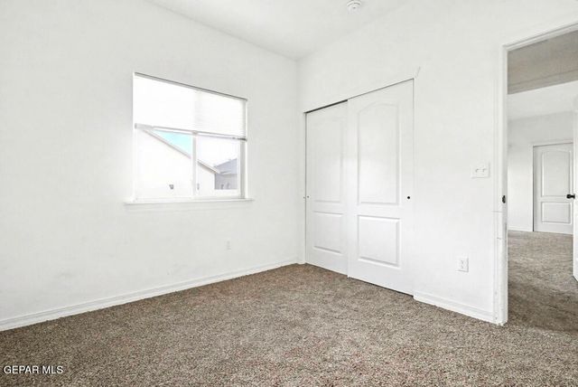 13849 Summer Story Avenue, Horizon City, TX 79928