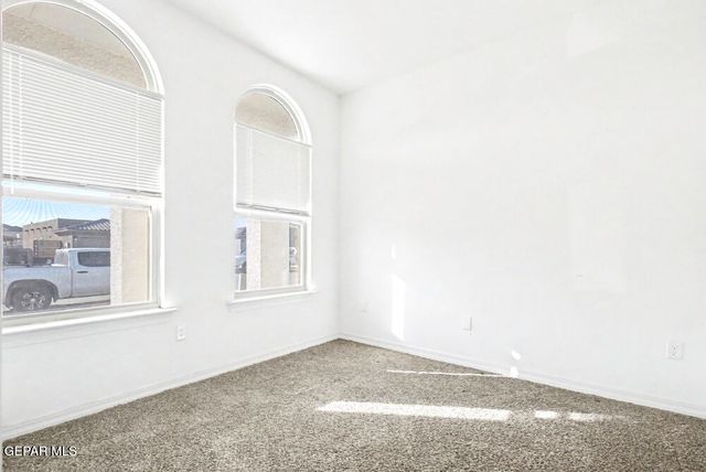 13849 Summer Story Avenue, Horizon City, TX 79928