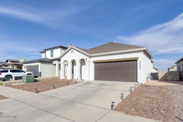 13849 Summer Story Avenue, Horizon City, TX 79928