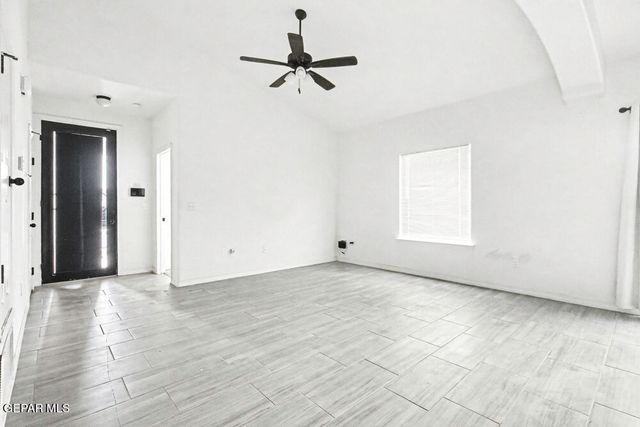 13849 Summer Story Avenue, Horizon City, TX 79928