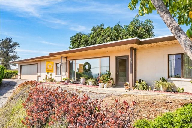 1441 Vista del Valle Way, La Habra Heights, CA 90631