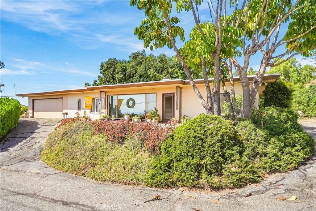1441 Vista del Valle Way, La Habra Heights, CA 90631