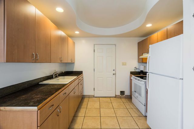 2738 Monroe Street NE, Albuquerque, NM 87110