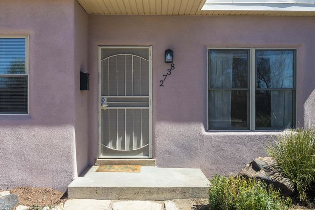 2738 Monroe Street NE, Albuquerque, NM 87110