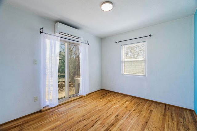 2738 Monroe Street NE, Albuquerque, NM 87110