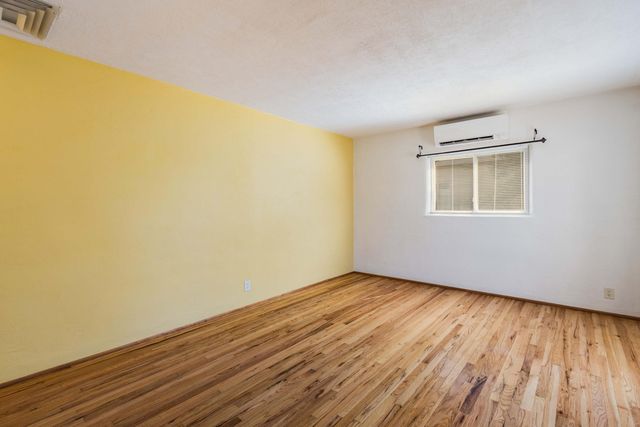 2738 Monroe Street NE, Albuquerque, NM 87110